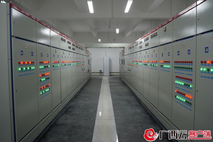 1630482749632544770.jpg 1630482749632544770.jpg